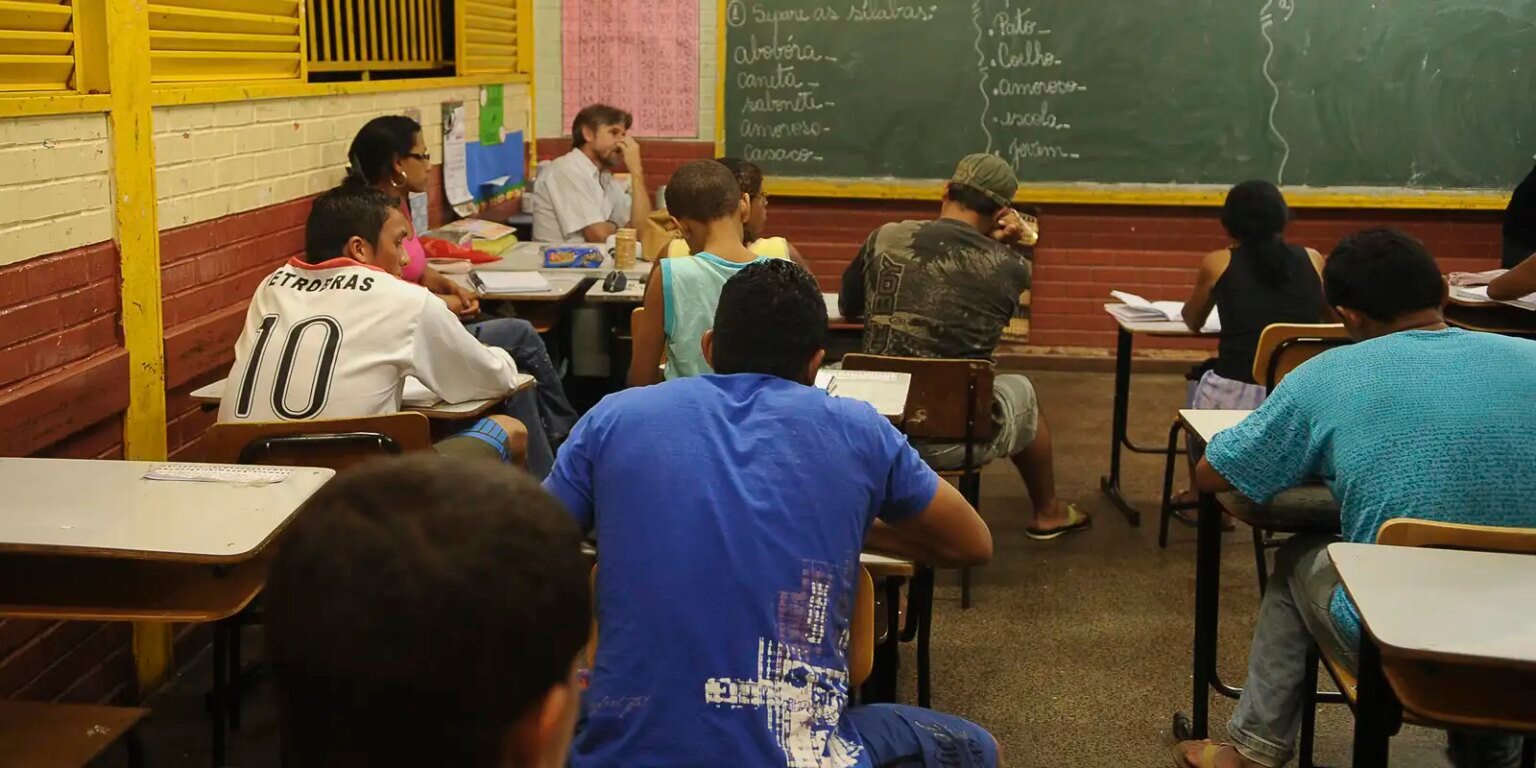 Governo paga R$ 12 mil a projetos para jovens em áreas vulneráveis agenciabrasil0302121800vc3562 1