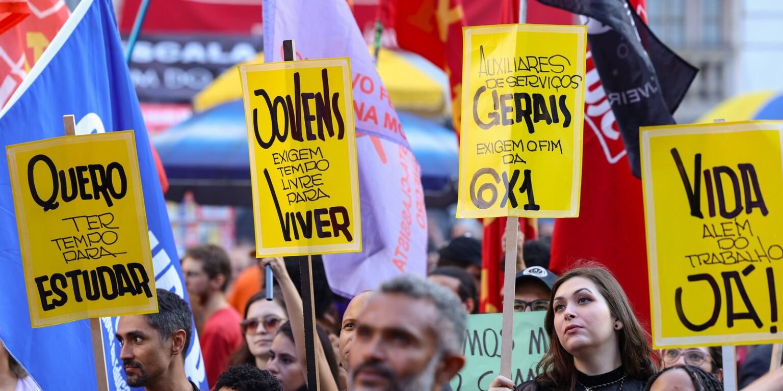 Acordo prevê regra de transição de 60 dias para fim da escala 6×1 toms8668