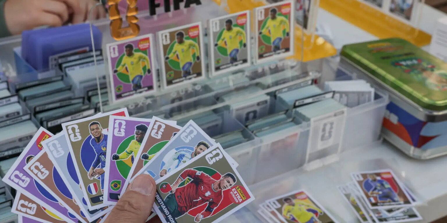 Troca de figurinhas pode atenuar alto custo do álbum da Copa do Mundo 0d4a8680