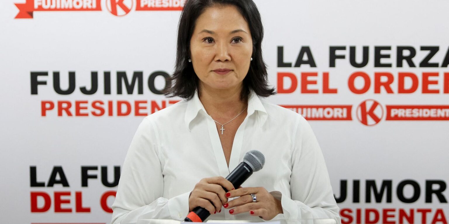 Após longa apuração, Keiko Fujimori é eleita presidente no Peru 2026 04 15t202756z 644604627 rc2tpkalshyz rtrmadp 3 peru election