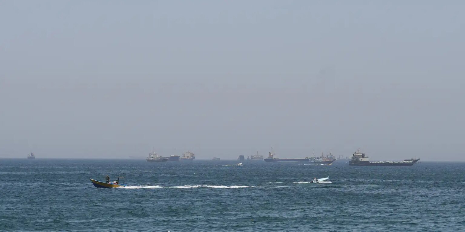 2026 05 04t100226z 1677980609 rc282laymn5u rtrmadp 3 iran crisis oman hormuz