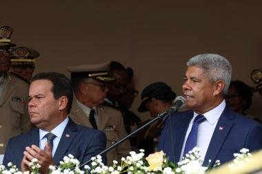Governador anuncia concurso público para a Polícia Militar e Corpo de Bombeiros com mais de 3300 vagas Foto20Thuane20MariaGOVBA3 1