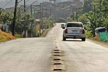 Veículos com placas de finais 7 e 8 têm desconto de 8% no IPVA Foto JoC3A120Souza GOVBA