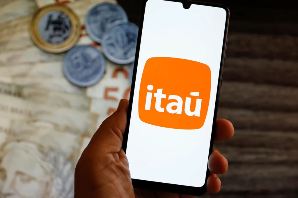 banco itau 2907006 article