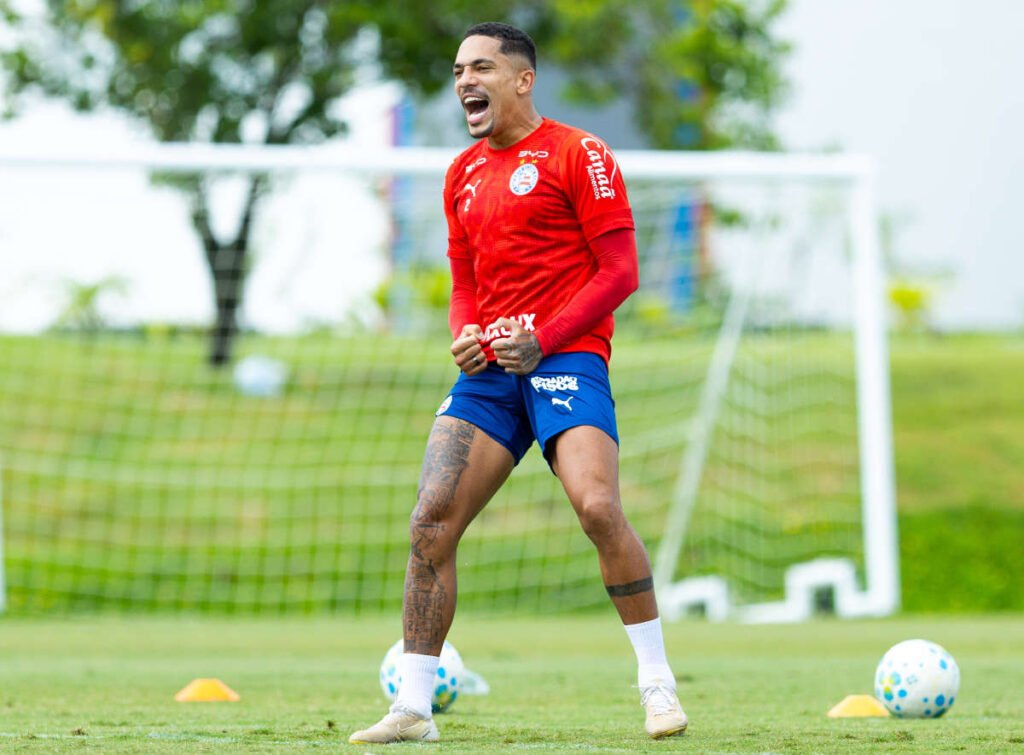 Com contrato perto do fim, Gilberto fala em tratar de renovação “no momento adequado” gilberto