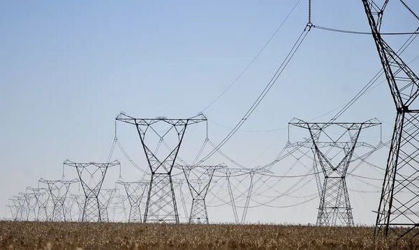 EMPRESA DE ENERGIA VAI GERAR MAIS DE 2 MIL EMPREGOS NA BAHIA; SAIBA COMO SE CANDIDATAR linha de transmissao de energia 2046393 article