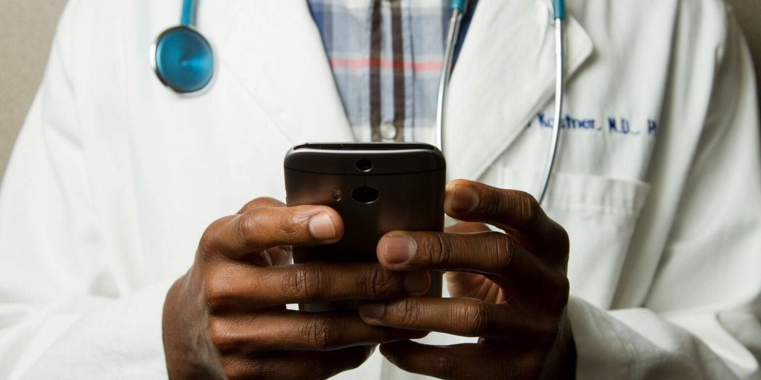 Enamed será requisito para exercício da medicina no Brasil national cancer institute l8twzt4ccvq unsplash