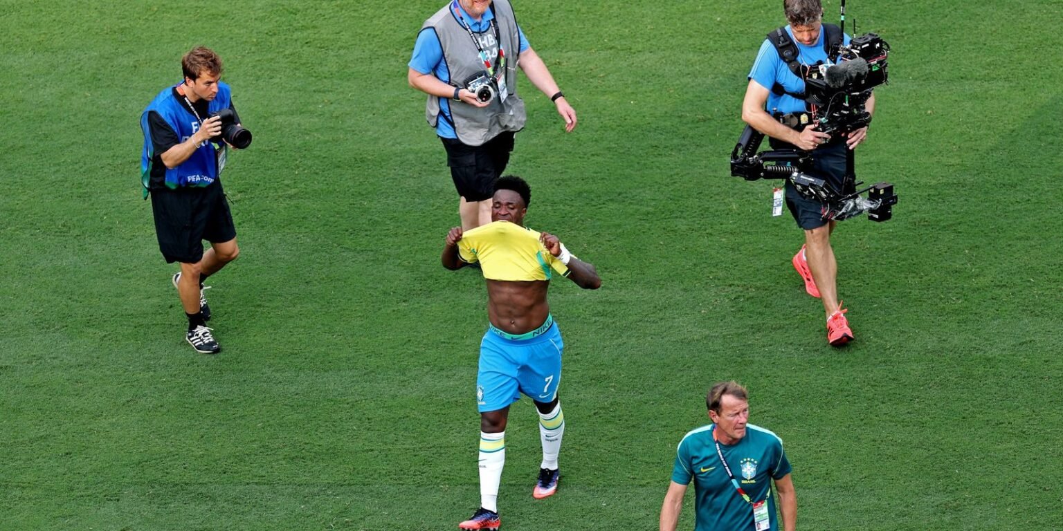 Vini Jr. mantém sonho do hexa e Marquinhos fala em tom de adeus 2026 07 05t220927z 26684597 up1em751pjpsv rtrmadp 3 soccer worldcup bra nor