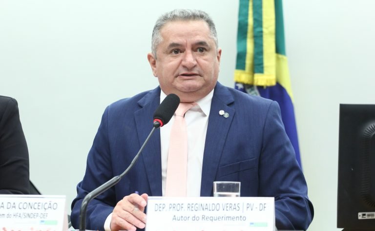 Comissão aprova oferta de dentista pelo SUS para estudantes e beneficiários de programas sociais img20260505111446390