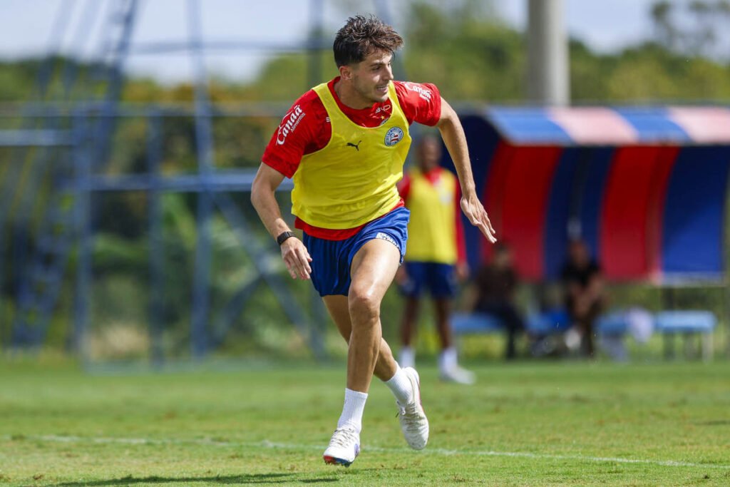 Zagueiro tem nome publicado no BID e já pode estrear pelo Bahia marco moreno 1 1