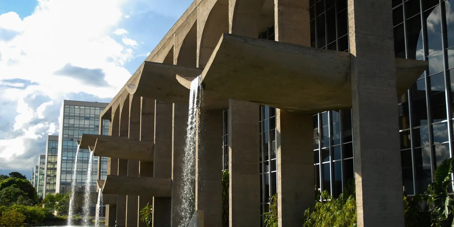 Ministério da Justiça abre processo contra site de revenda de ingresso ministerio da justica 2710202414