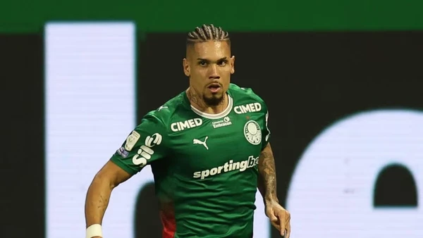 Palmeiras perde um de seus principais atacantes antes de encarar o Vitória paulinho atacante do palmeiras 3353381 article