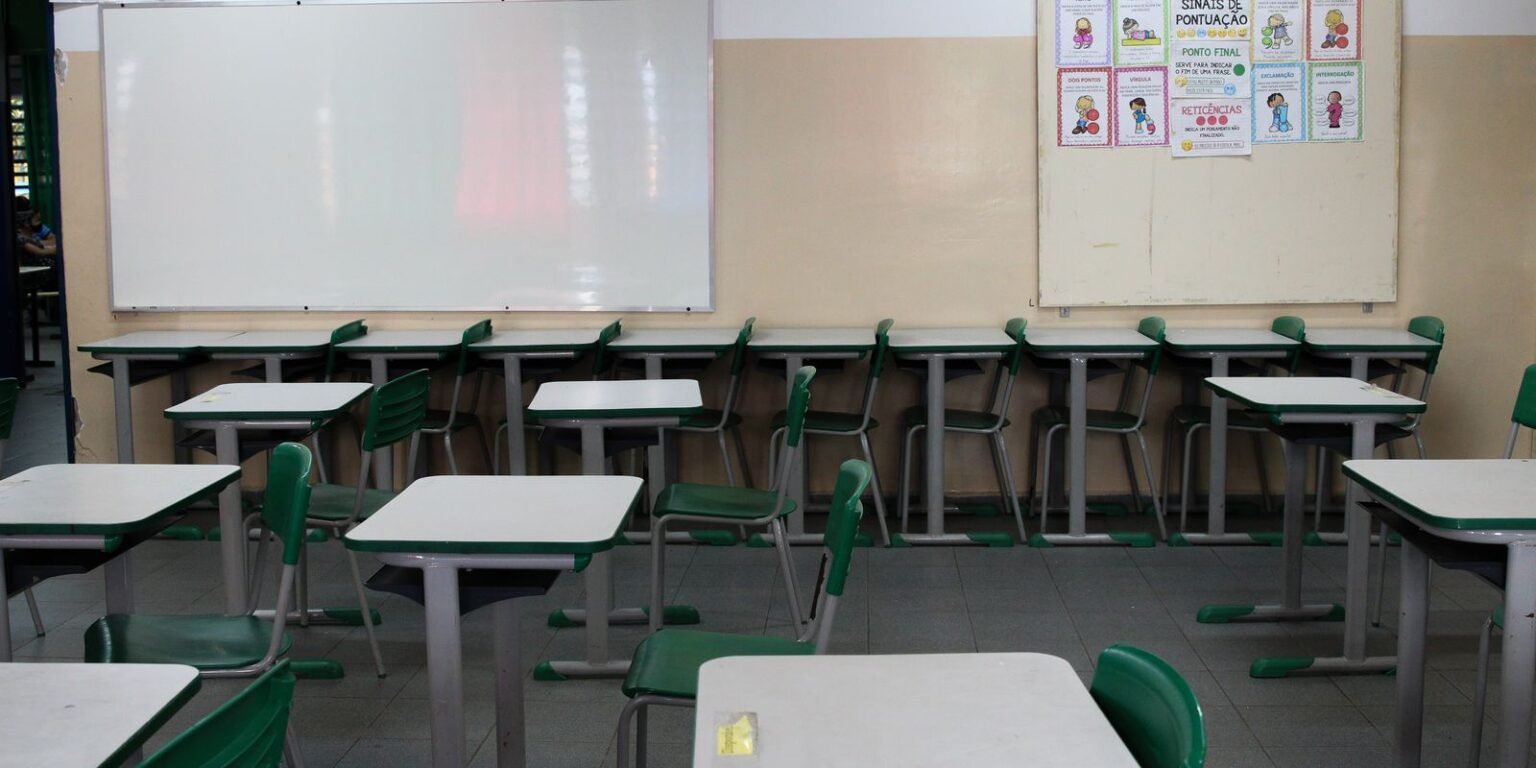 Redes de educação devem enviar dados sobre equidade ao MEC até quarta rvrsa 0410211431