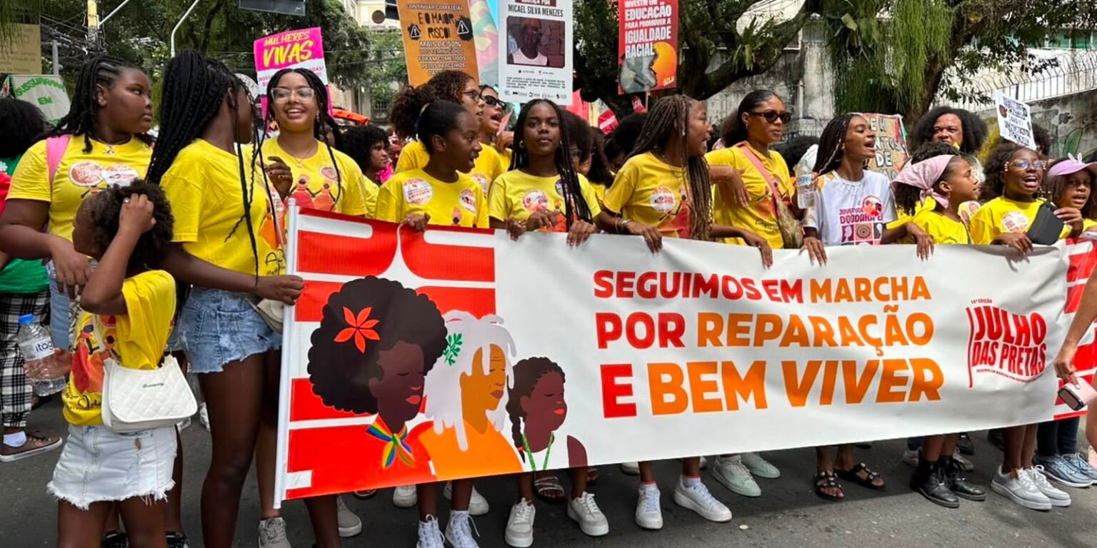 Julho das Pretas: mulheres negras marcham pelas ruas de todo país whatsapp image 2026 07 26 at 17.15.02 1