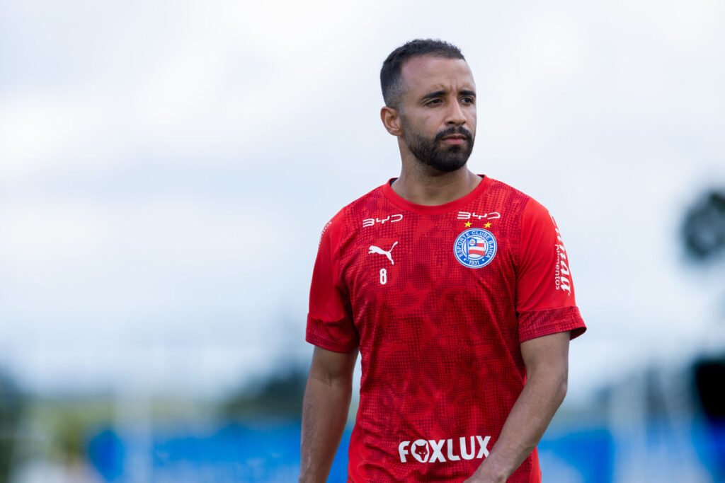 Bahia inicia treinamentos para enfrentar a Chapecoense; saiba como foi o dia 1786431115 caio alexandre 1