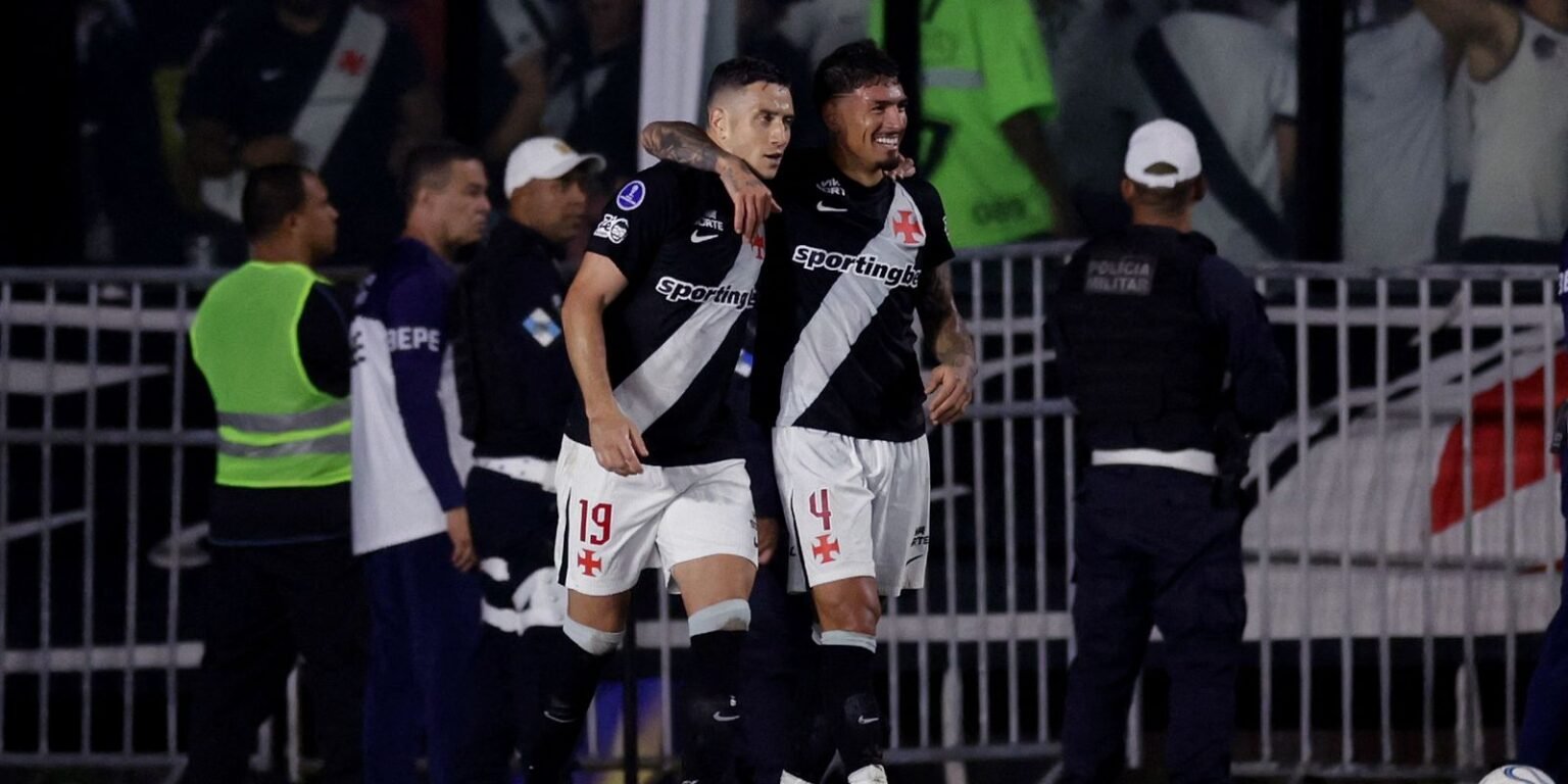 Vasco mantém possibilidade de final brasileira na Copa Sul-Americana 2026 09 15t224457z 1533322050 up1em9f1r6vqh rtrmadp 3 soccer sudamericana vas sfe