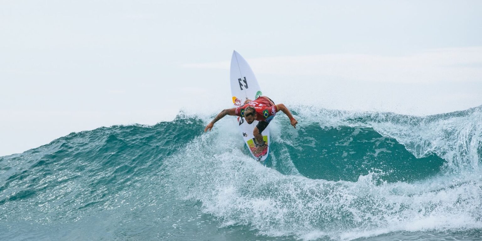WSL exclui etapa de Abu Dhabi do circuito mundial de surfe deste ano ferreira i 21mex tyh6749.jpg max