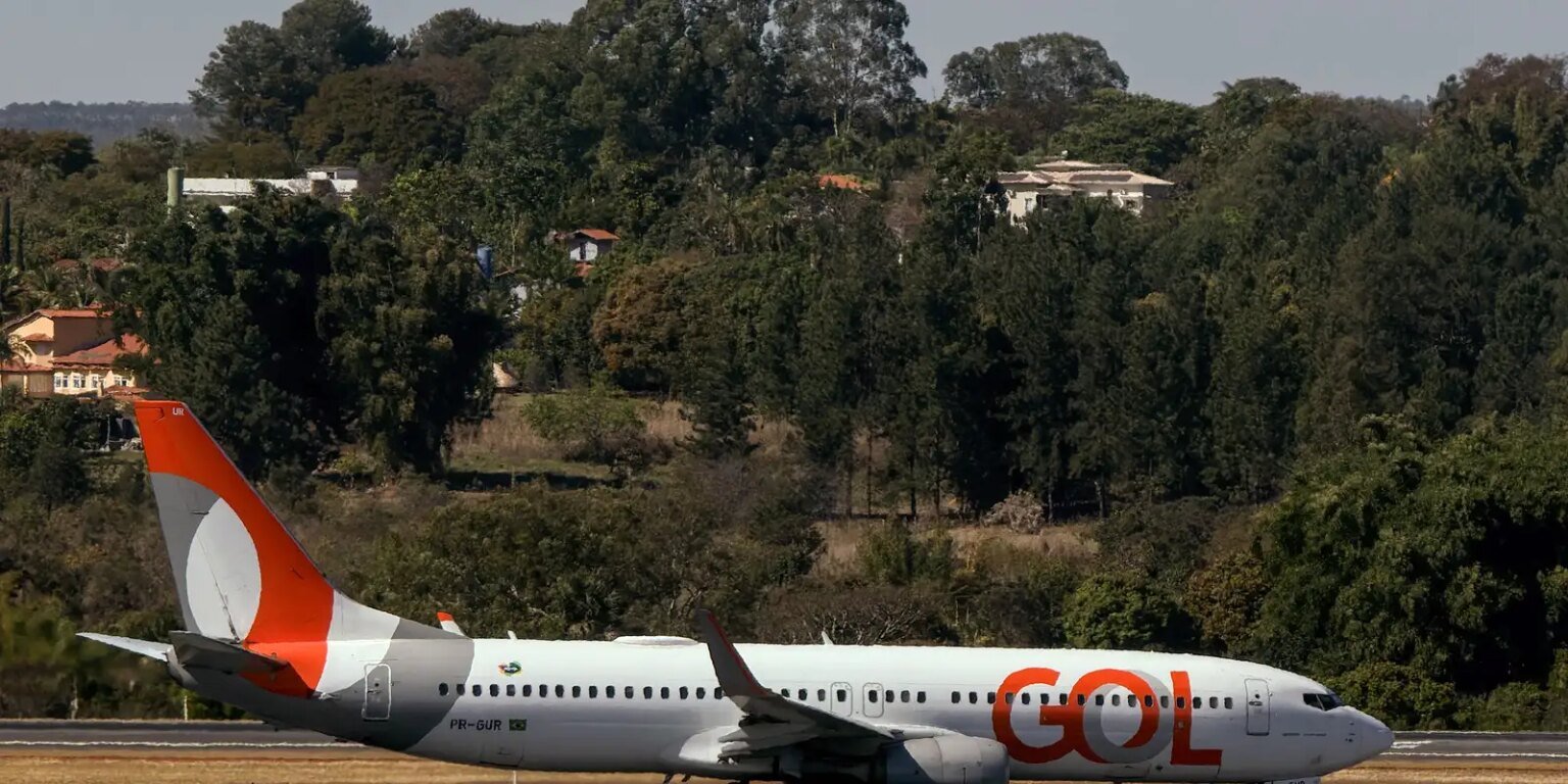 Avião da GOL faz pouso de emergência após decolagem img 9441 4