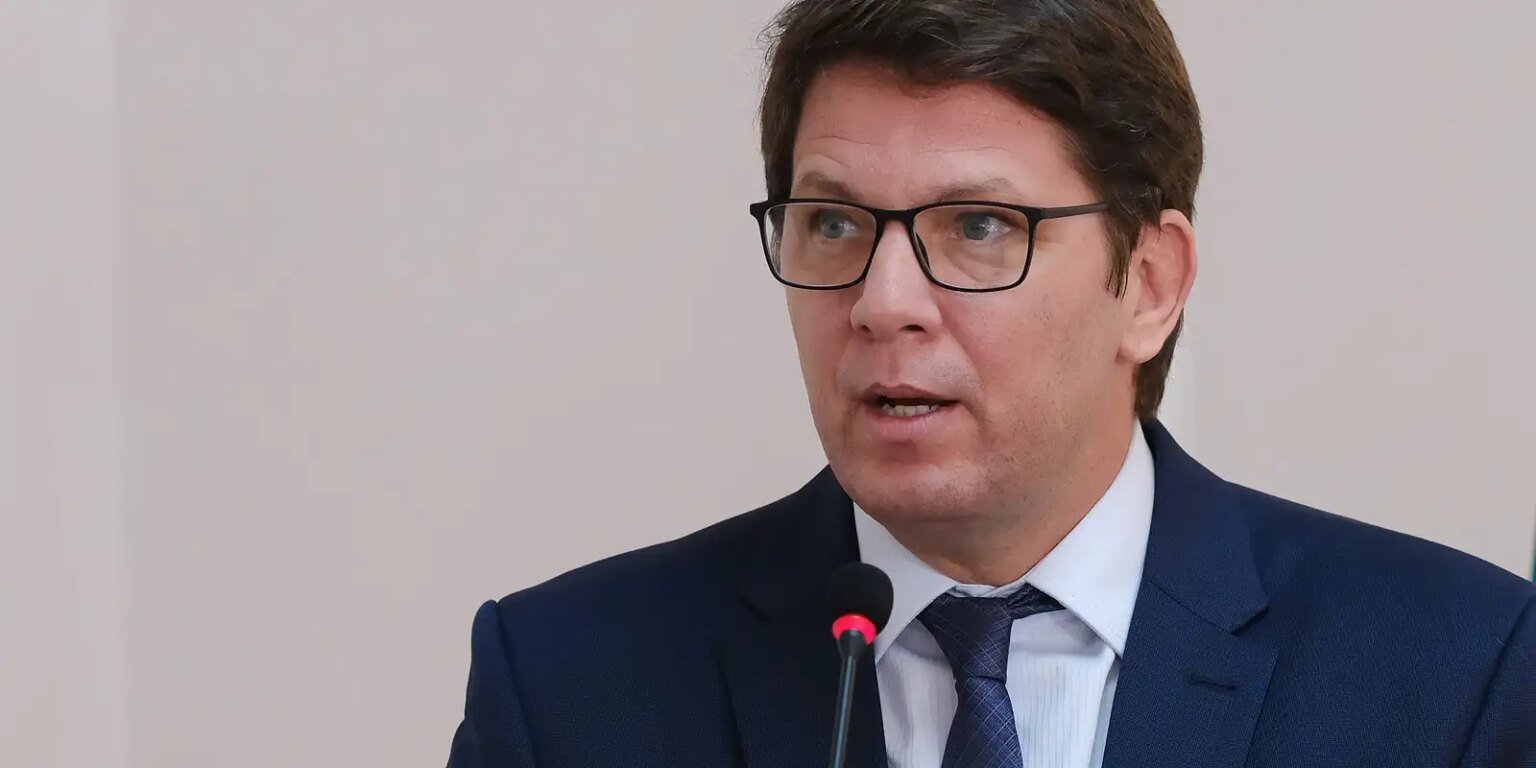 Dino aponta indícios de liderança de Mário Frias em desvio de emendas mario frias 1811202980