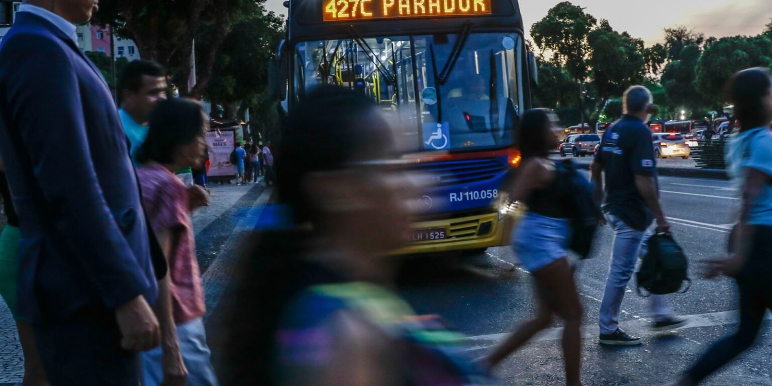 Pesquisa aponta que solidão e exaustão ampliam abstenção nas urnas mg 2941 0