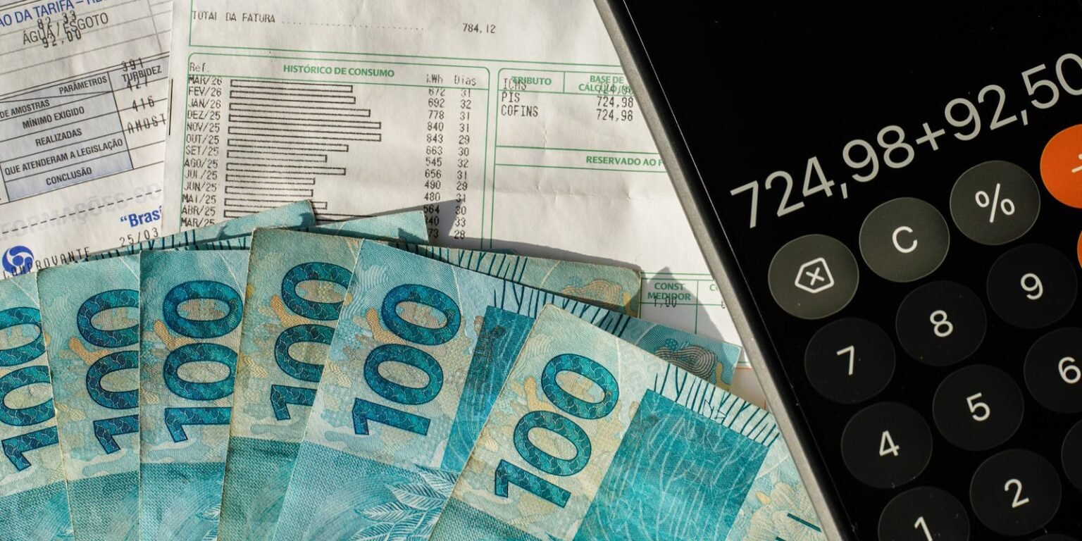 Arrecadação federal ultrapassa R$ 2 trilhões em oito meses raf0979 1