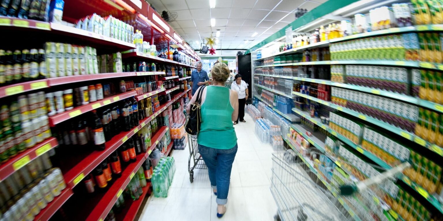 IGP-M volta a subir em setembro e acumula alta de 3,34% em 12 meses supermercados dia 8