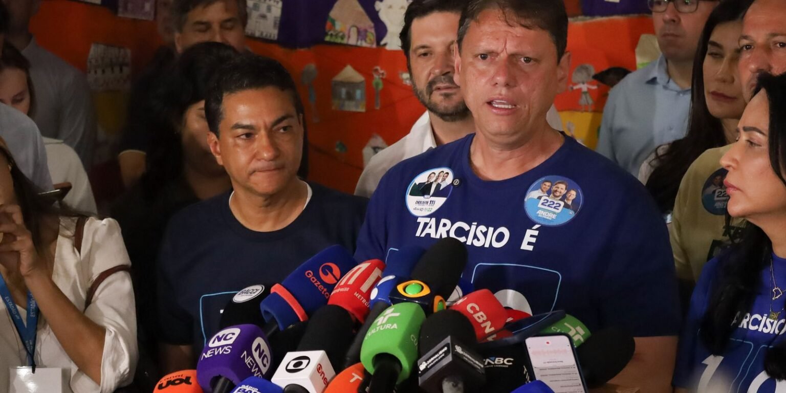 Reeleito em SP, Tarcísio promete mais entregas para o próximo mandato 2026 10 04t183406z 831687532 mt1anadl000hcvz59 rtrmadp 3 anadolu
