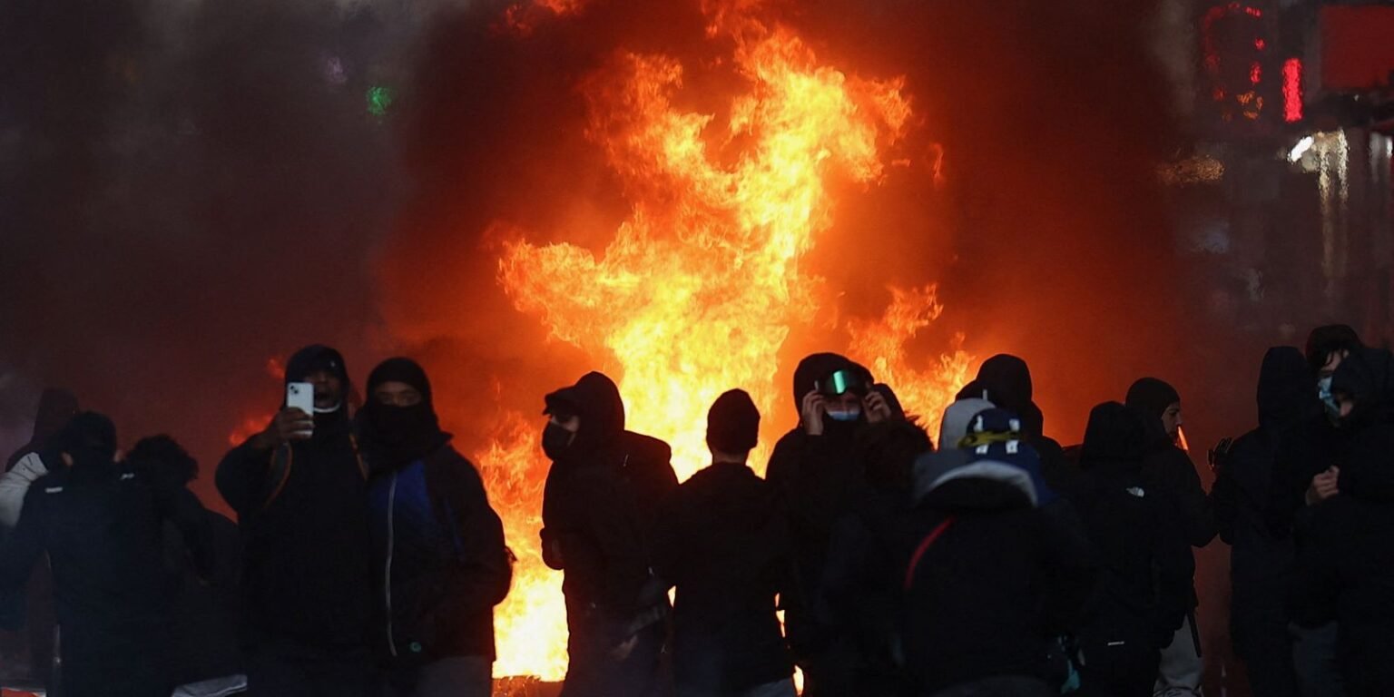 2026 10 18t164635z 13488822 rc2s5oam4bmn rtrmadp 3 france protest