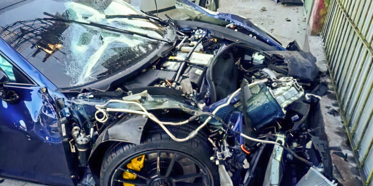 Empresário é condenado a 17 anos por morte de motorista de aplicativo condutor de porsche que matou motorista em acidente esta foragido