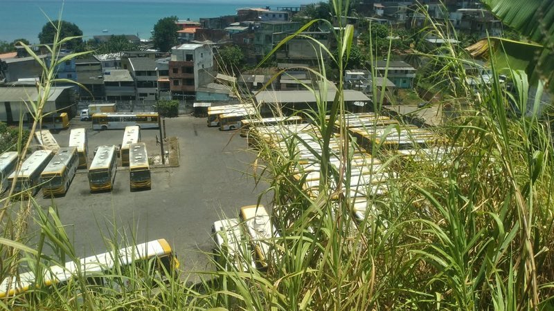 TRE-BA MANDA RESTABELECER FROTA INTEGRAL DE ÔNIBUS EM SALVADOR NO DIA DA ELEIÇÃO falata de onibus em salvador