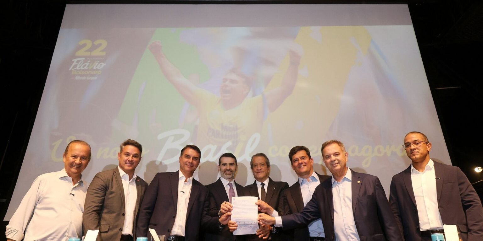 Flávio Bolsonaro recebe apoio de governadores eleitos e Cury governadores eleitos do pl beto barata divulgacao do pl