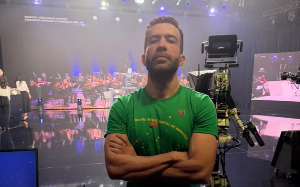 André Janones recebe alta após ser internado com arritmia cardíaca janones