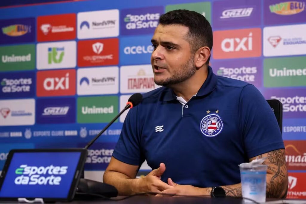 Técnico do sub-20 do Bahia faz curso da UEFA e intercâmbio no Manchester City leonardo galbes1