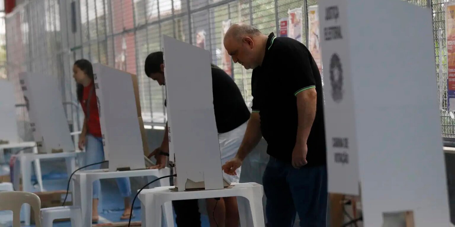 Consulte o local de votação antes de sair de casa; saiba como mg 2141 01