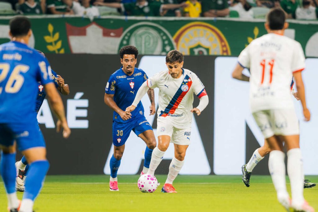 Bahia perde volante titular para próxima rodada da Série A palmeiras bahia