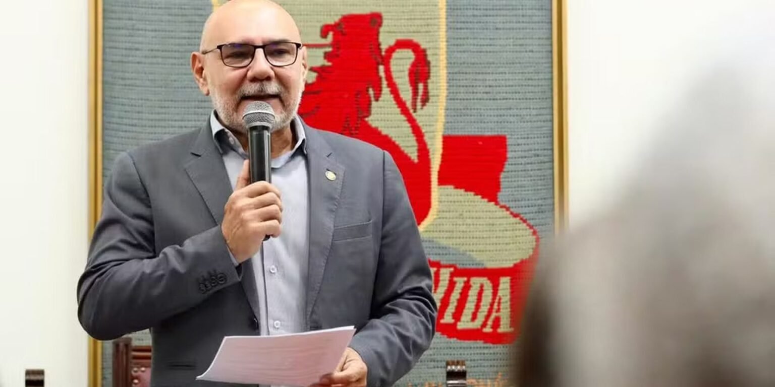 Reitor da UFPE estima prejuízo de incêndio em cerca R$ 100 milhões whatsapp image 2026 03 31 at 15.12.38 copy
